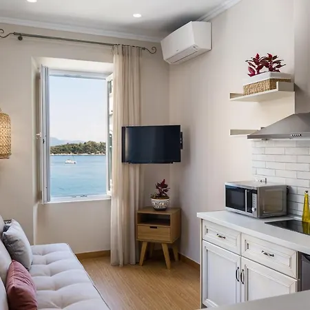 Fotiadis Family Luxury By Konnect شقة